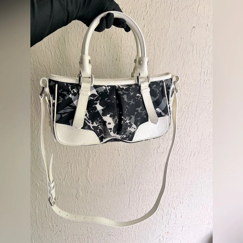 Burberry Shoulder/Crossbody Bag - Picture 2 of 9